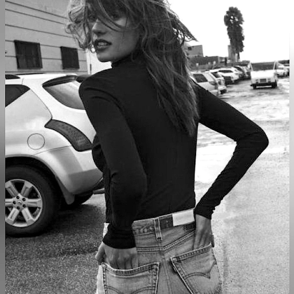 April Rose’s Curated Scents Line - Picture 10 of 16